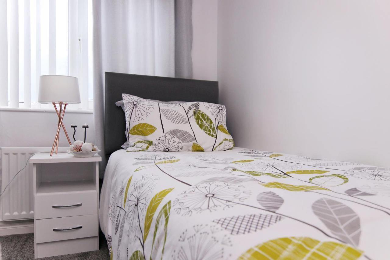 Bayview Apartments Ballygally  Extérieur photo