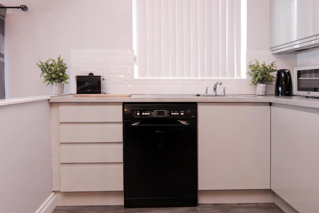 Bayview Apartments Ballygally  Extérieur photo
