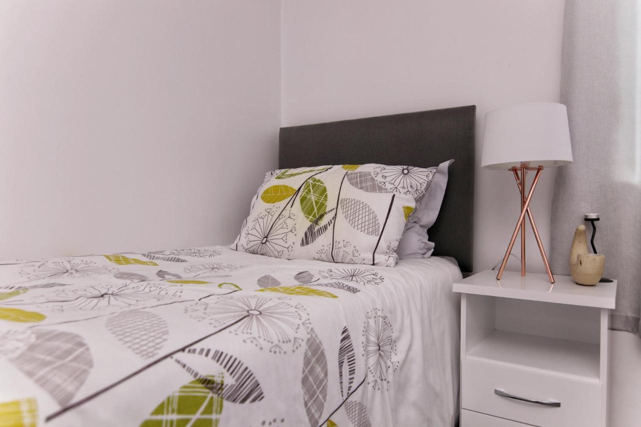 Bayview Apartments Ballygally  Extérieur photo
