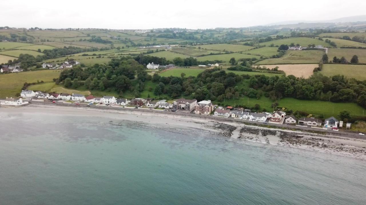 Bayview Apartments Ballygally  Extérieur photo