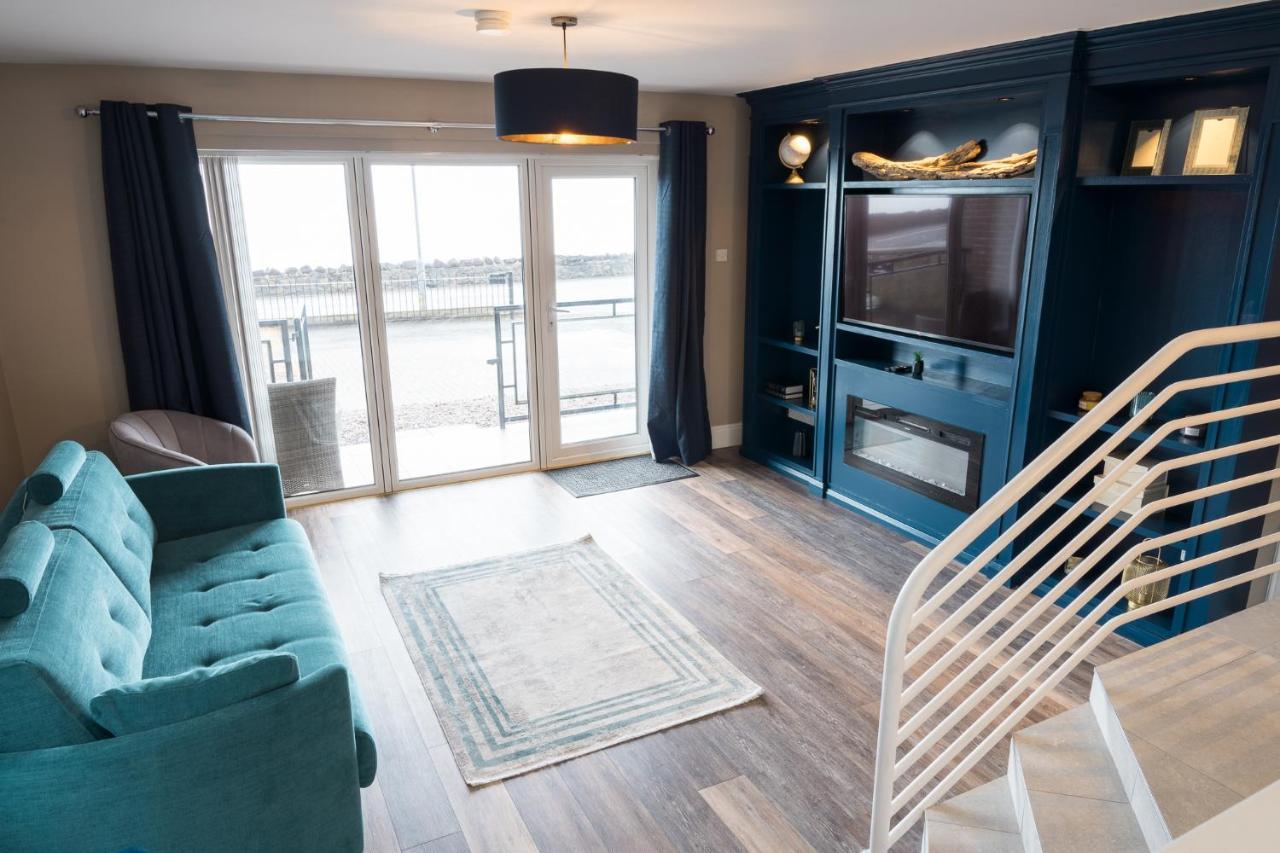 Bayview Apartments Ballygally  Extérieur photo