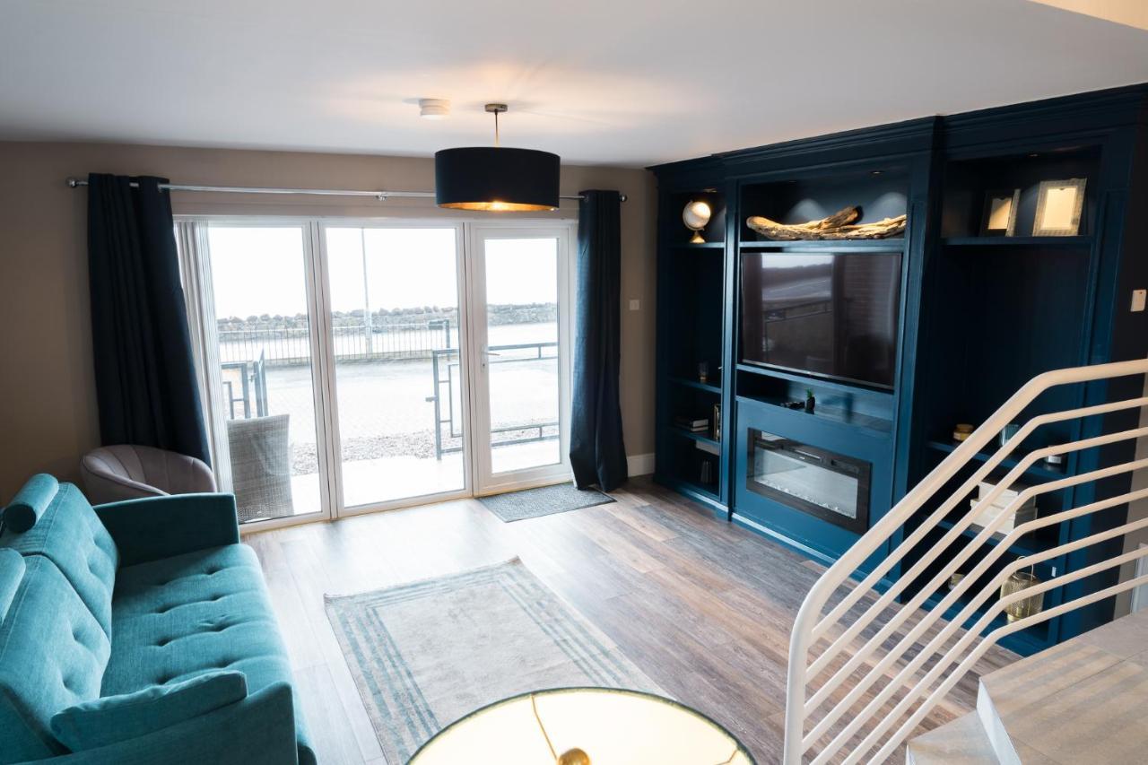 Bayview Apartments Ballygally  Extérieur photo