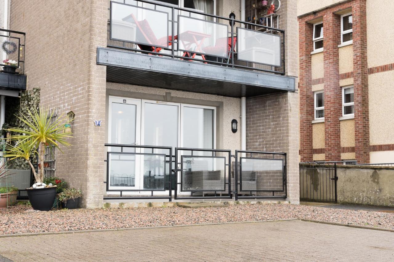Bayview Apartments Ballygally  Extérieur photo